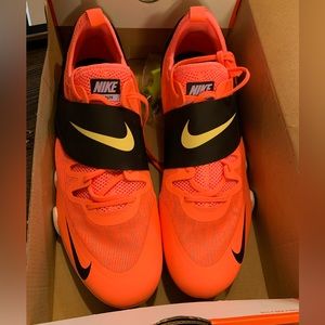 Nike pole vault elite